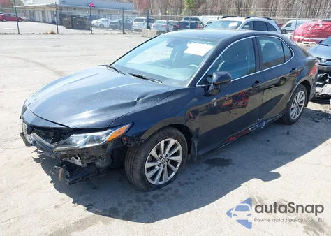 2021 Toyota Camry Le Awd z USA, uszkodzony, nr VIN 4T1C11BK7MU030847